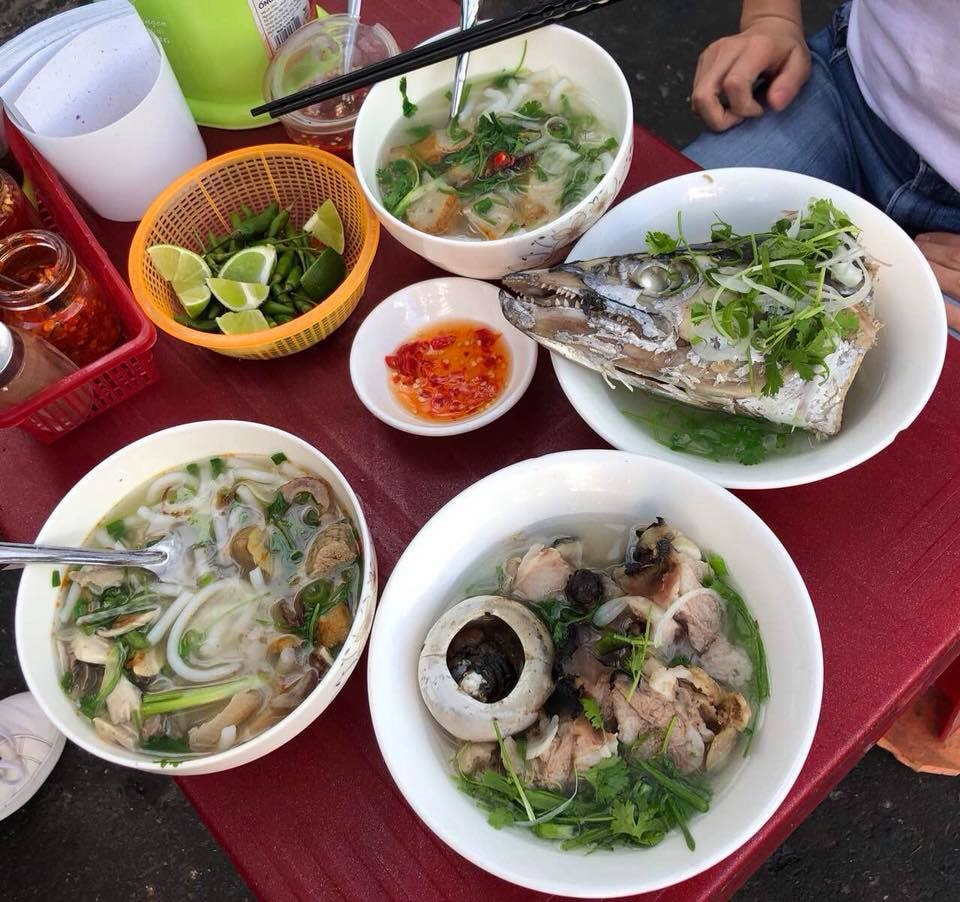Bánh canh đầu cá thu